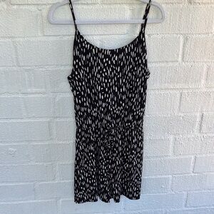 Kaileigh Spotted Black and White Cami Romper sz M